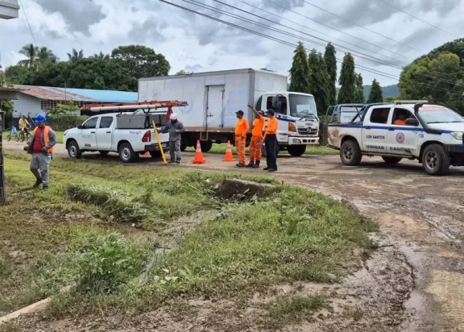  Suman unos 700 afectados por inundaciones en Tonosí  