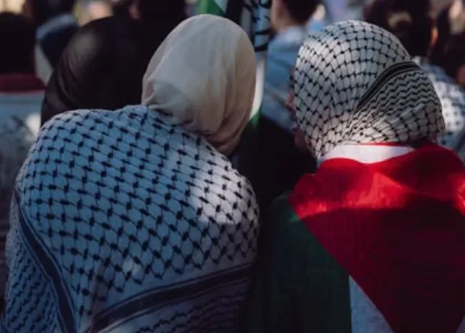  La kufiya, símbolo de identidad palestina, inscrita como patrimonio inmaterial por la UNESCO 