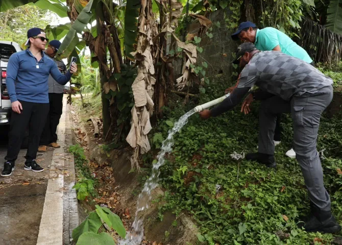  Alcalde Mizrachi, junto al IDAAN, resuelve problema de agua en Pacora 